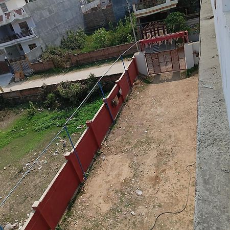 Savitri Garden Mayapuri Colony Chaatnag Road Jhunsi Prayagraj Jhusi Exterior photo