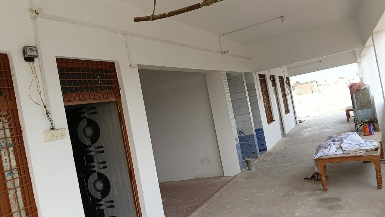 Savitri Garden Mayapuri Colony Chaatnag Road Jhunsi Prayagraj Jhusi Exterior photo
